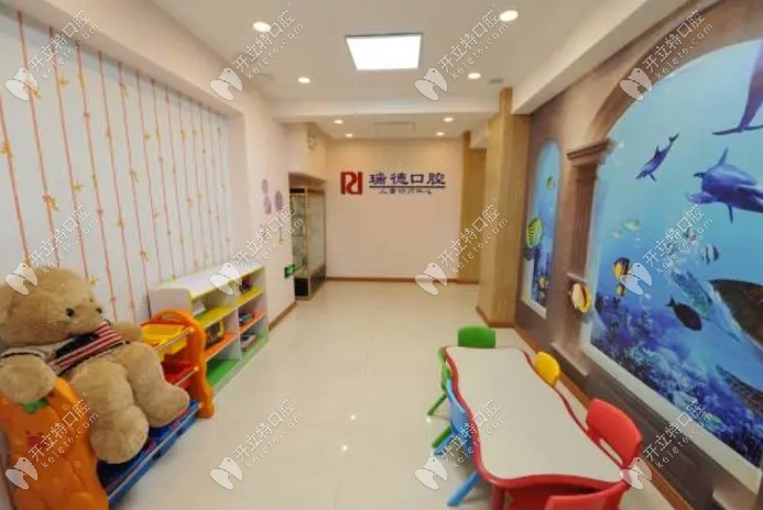 兒童游玩區(qū)